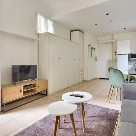 Superbe Vieux 1 Min A Pied De La Nice